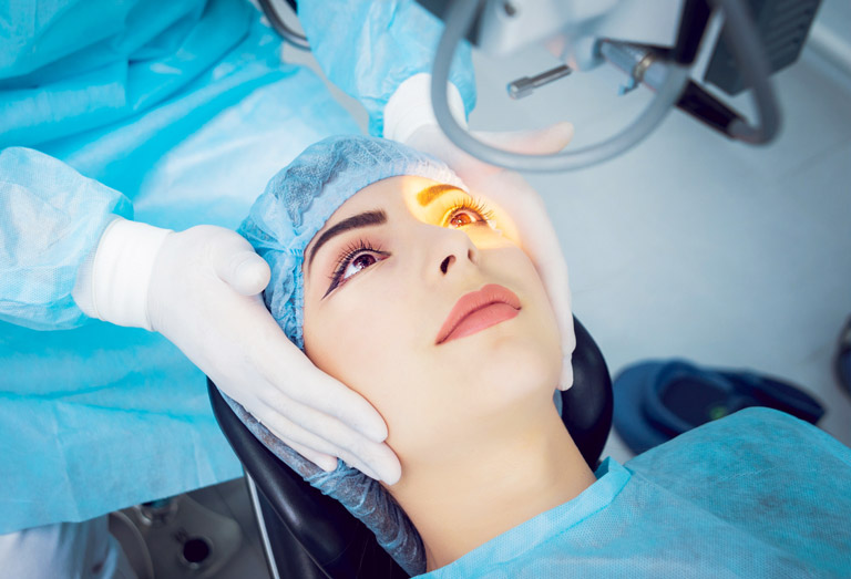 PKR : la chirurgie réfractive au laser