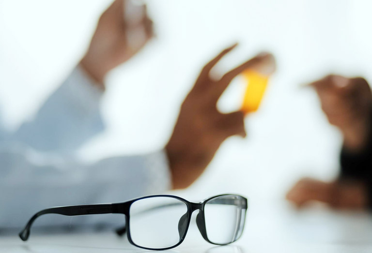 Vision floue : comprendre les causes